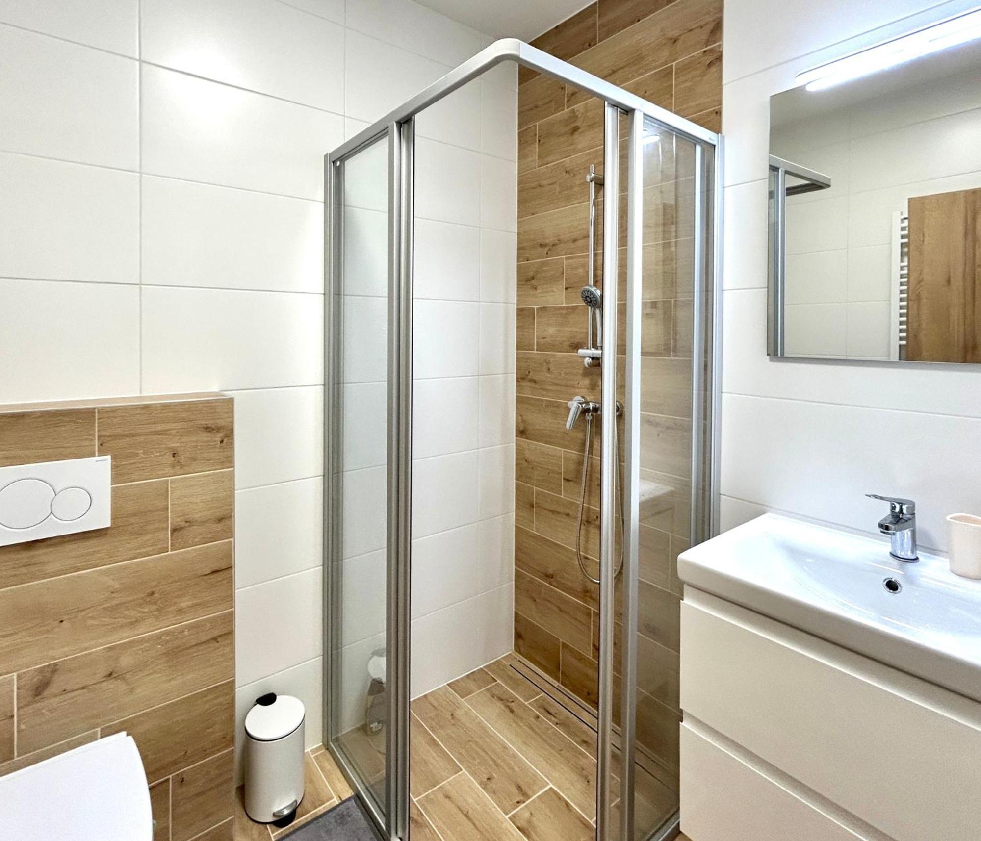 Liptovský Mikuláš Urso Apartment מראה חיצוני תמונה